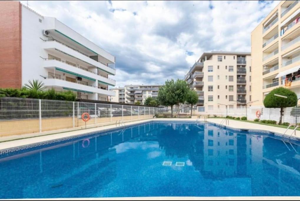 Aquario Rr18 Lägenhet La Pineda Exteriör bild