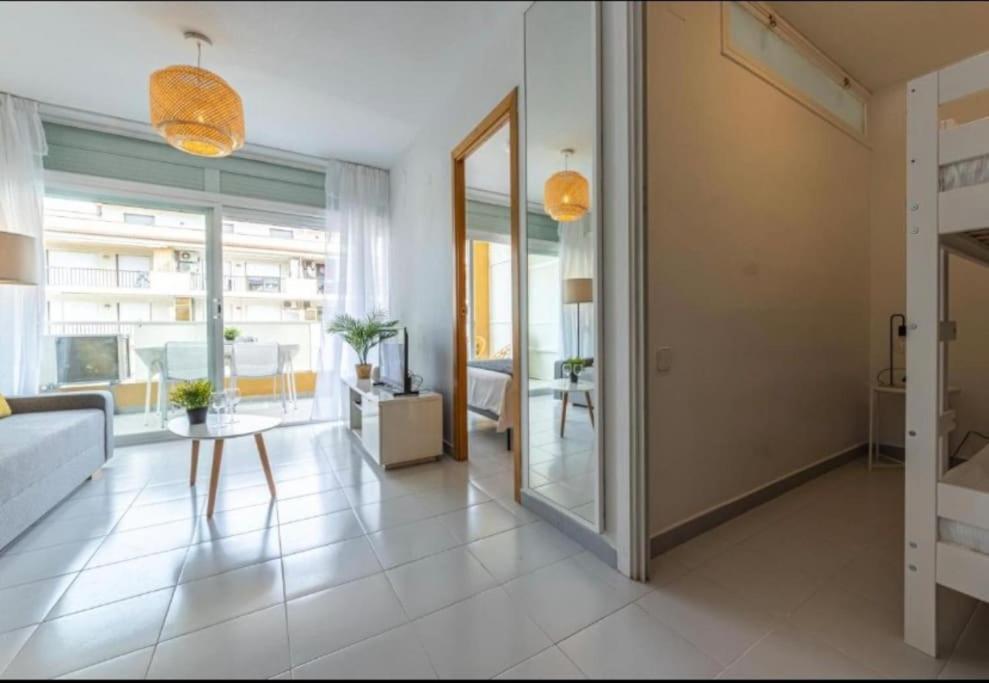 Aquario Rr18 Lägenhet La Pineda Exteriör bild